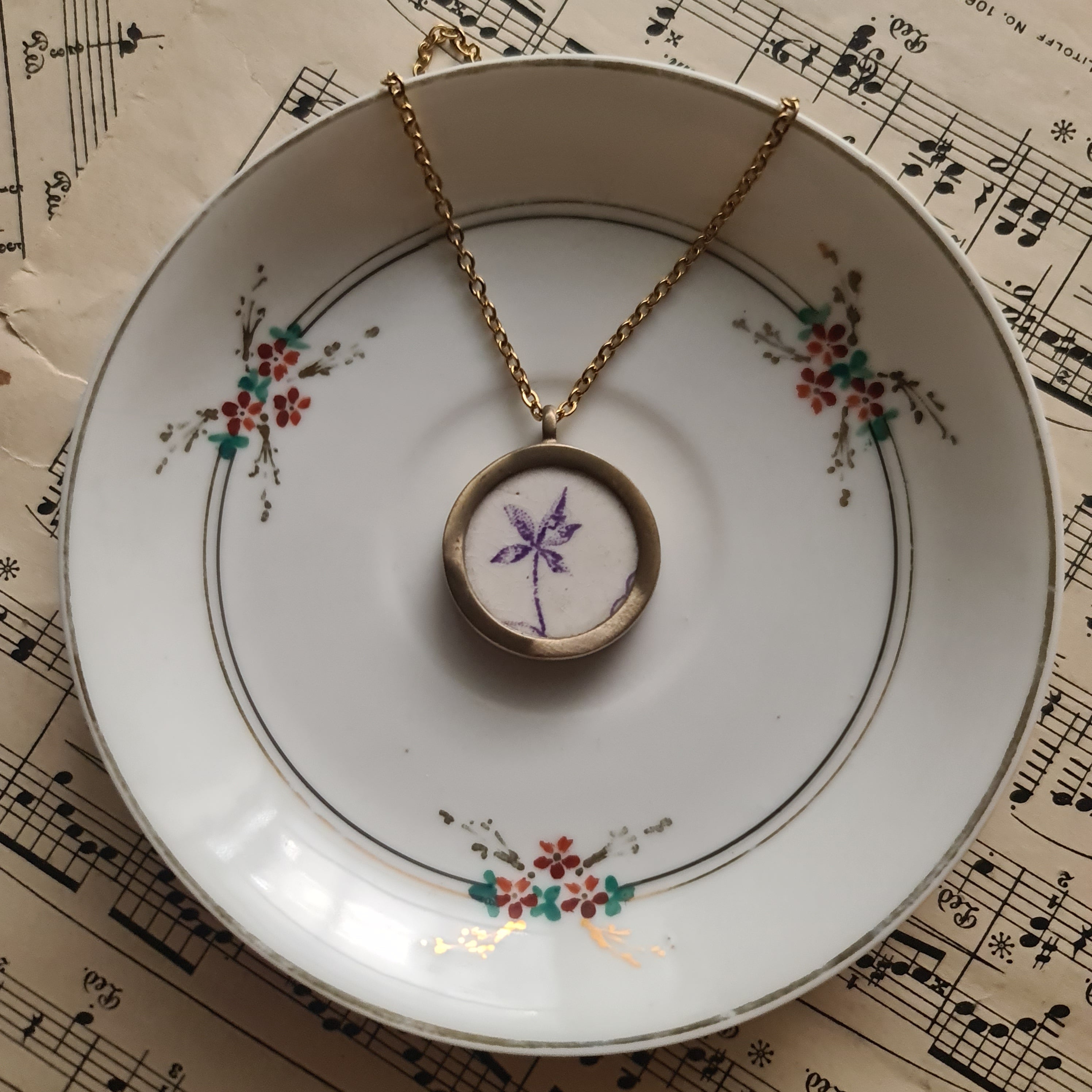 Fiore viola francese