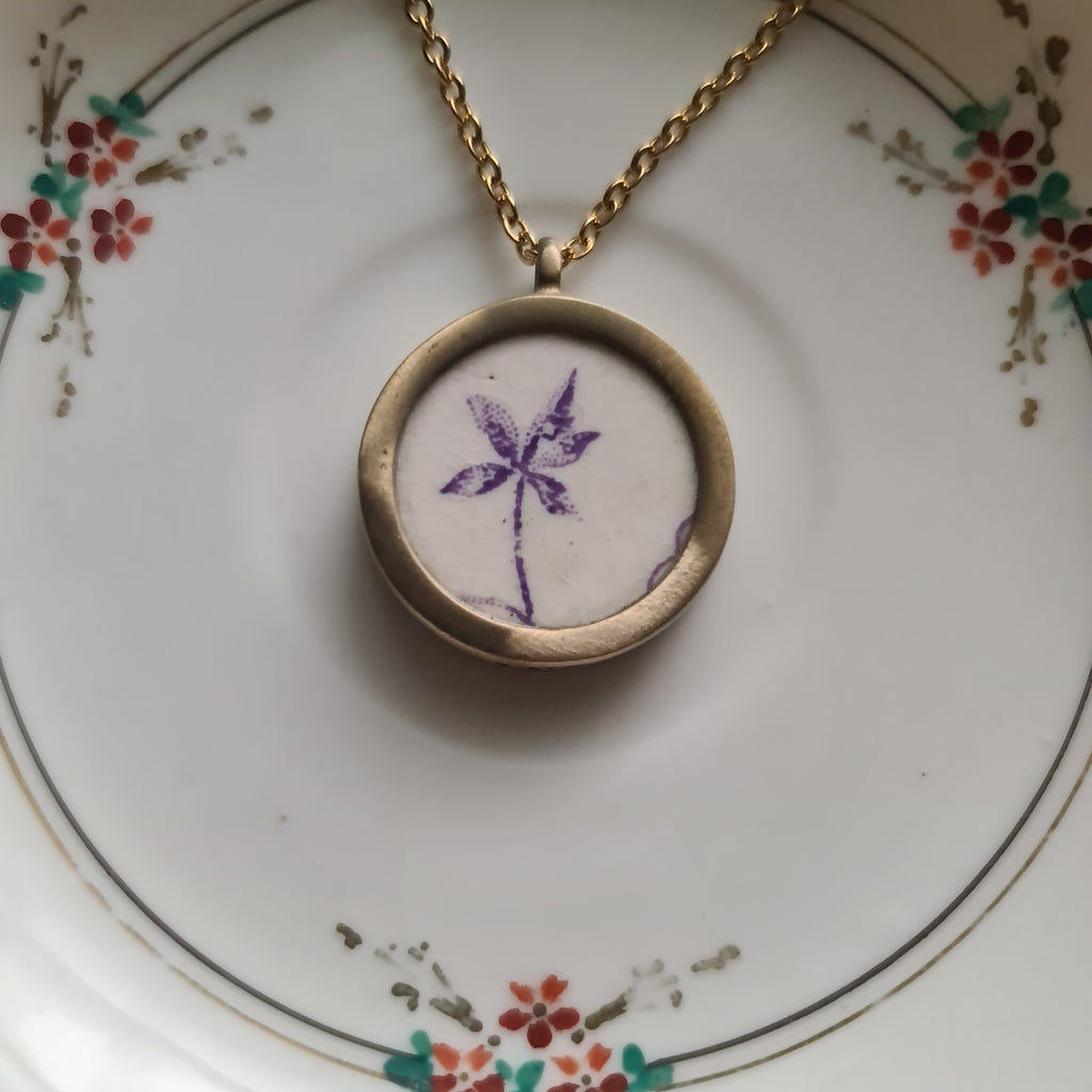 Fiore viola francese