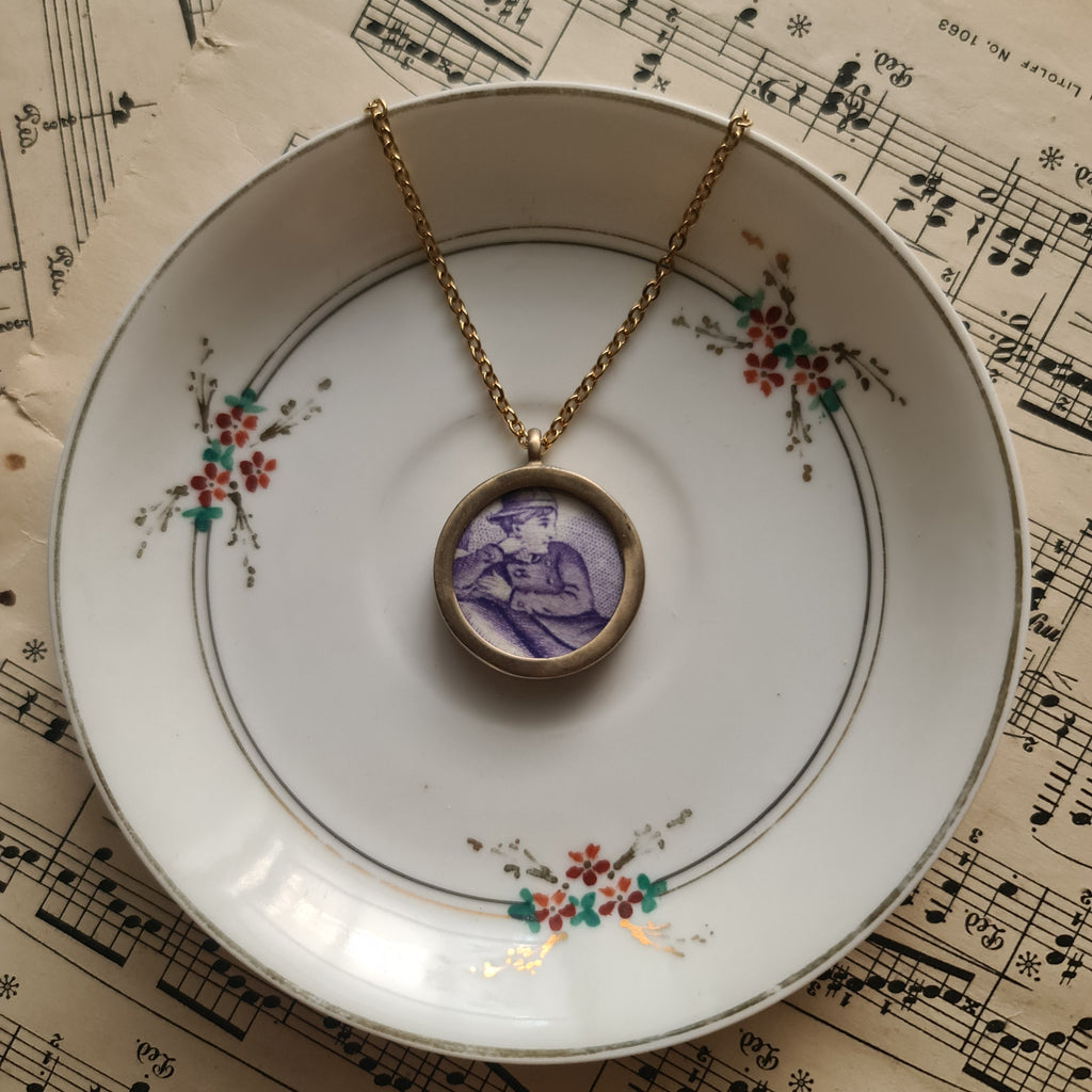 Militare viola francese