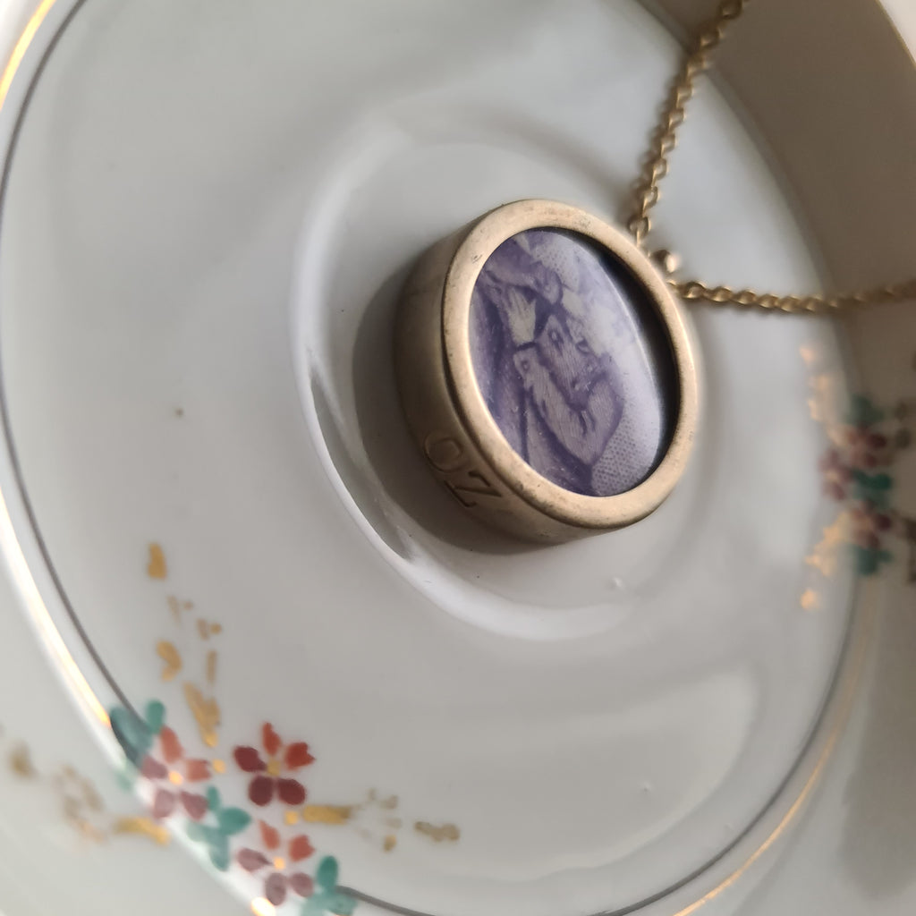 Militare viola francese