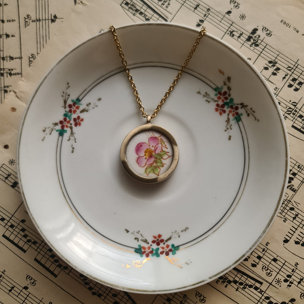 Rosa dipinta a mano francese