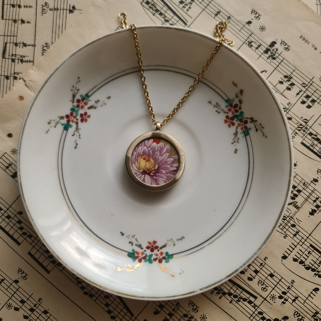 Fiore viola italiano