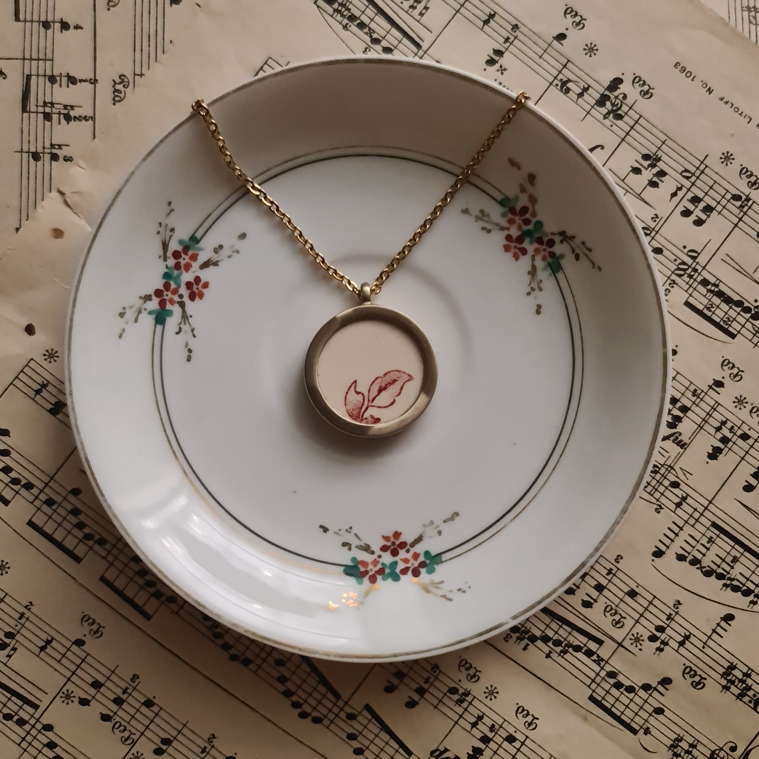 Piccola figlia rossa francese