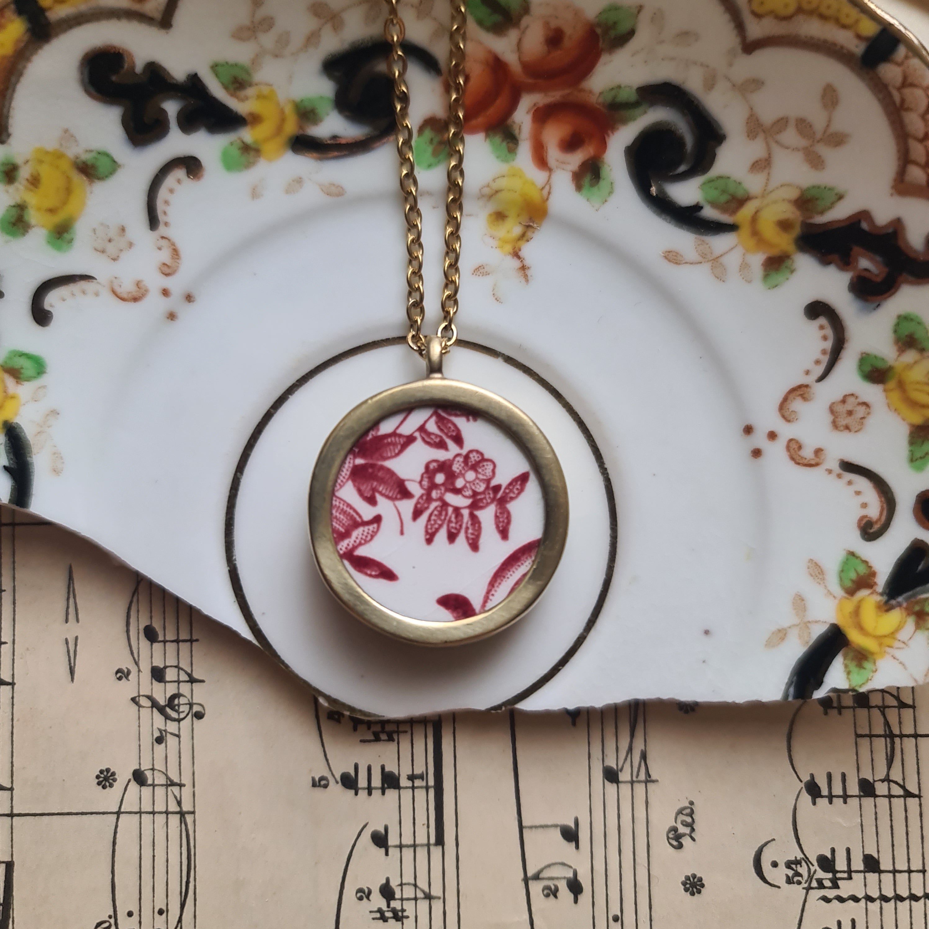 Collana piccola fiori rossi