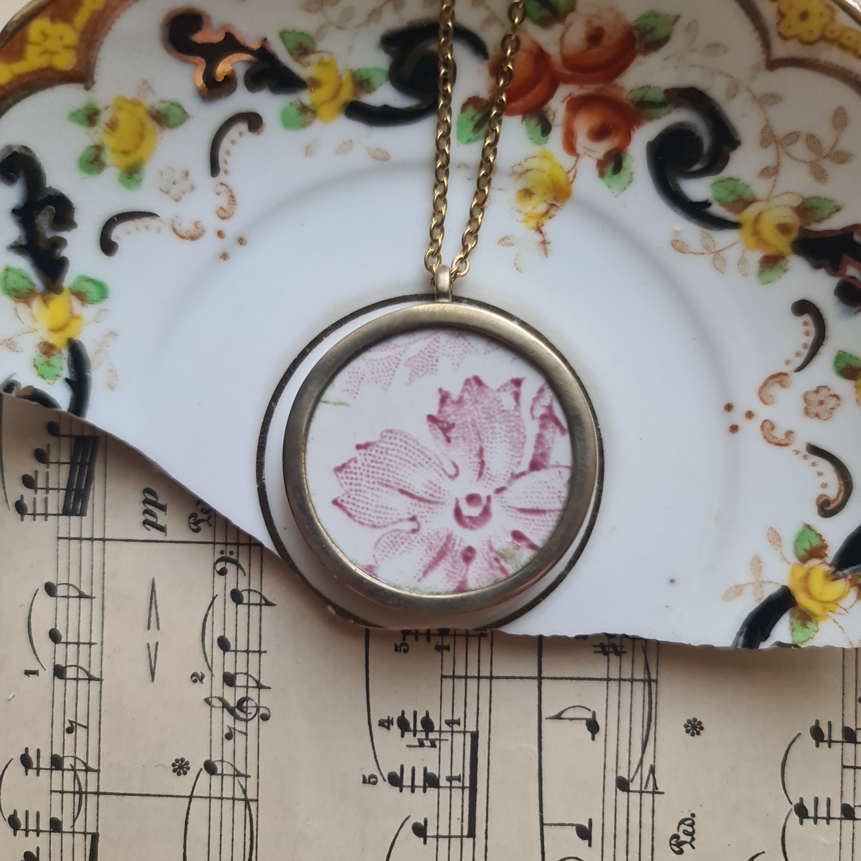 Collana media fiore rosa