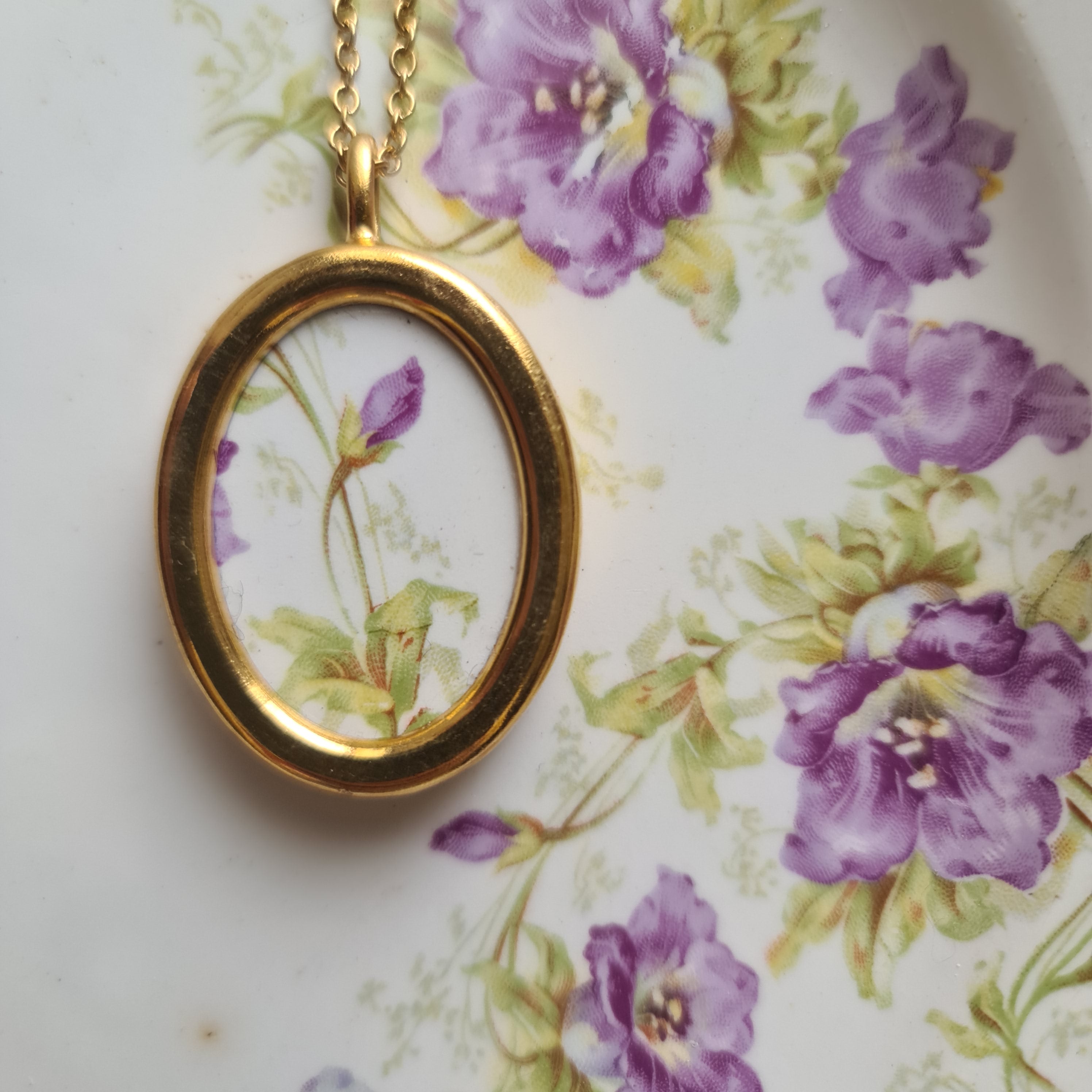 Collana ovale richard bocciolo