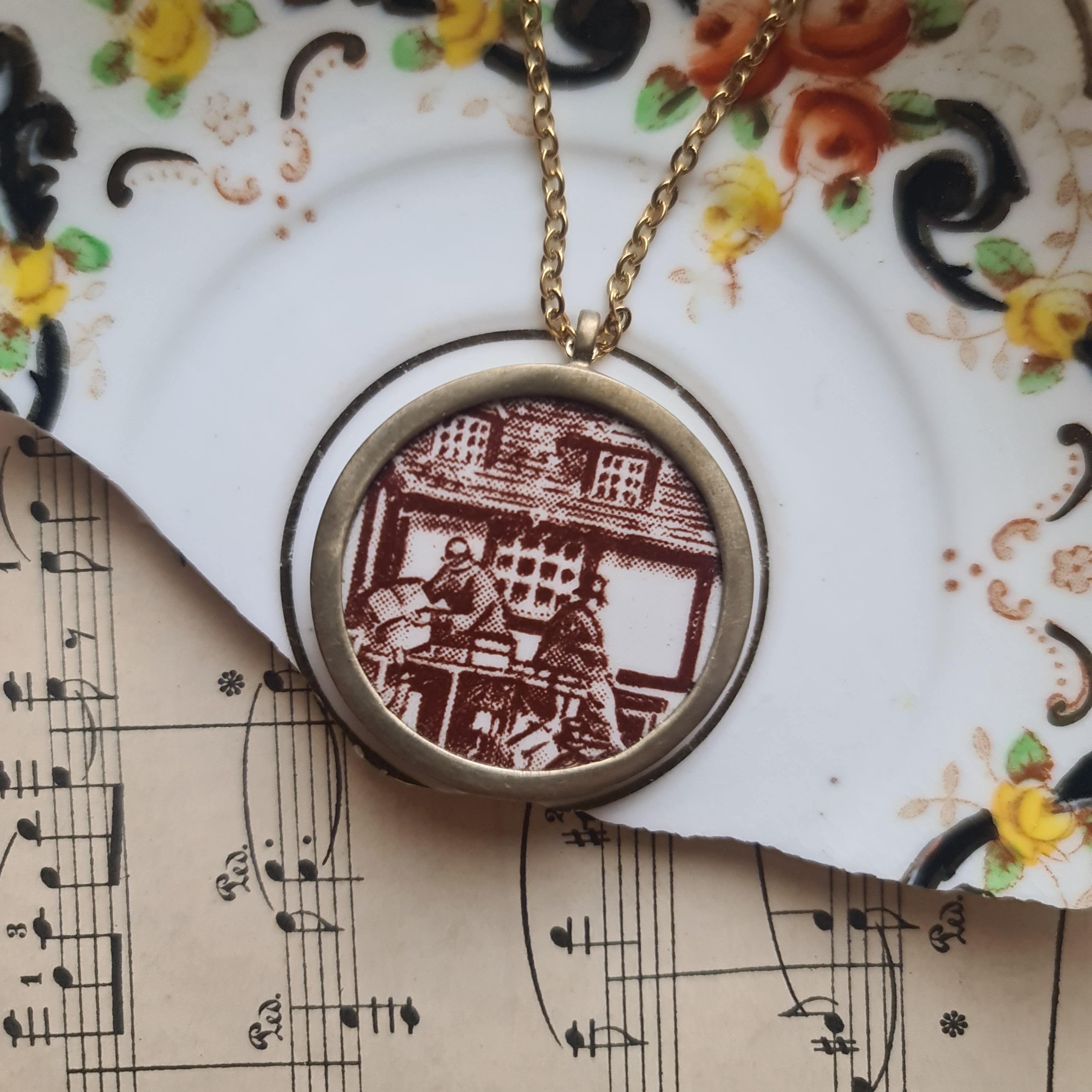 Collana media piatto inglese