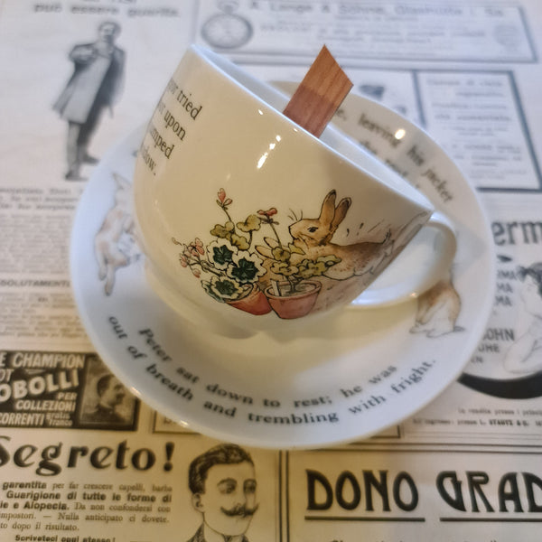 Tea cup Peter Rabbit