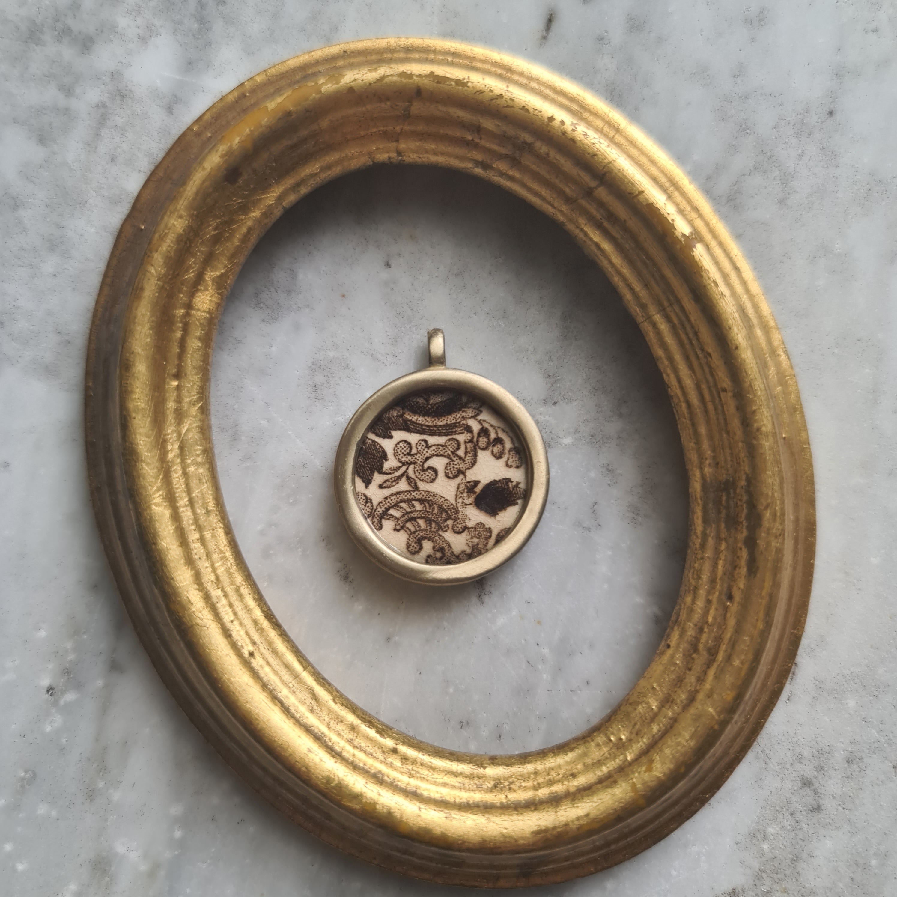 Collana piccola fregio marrone