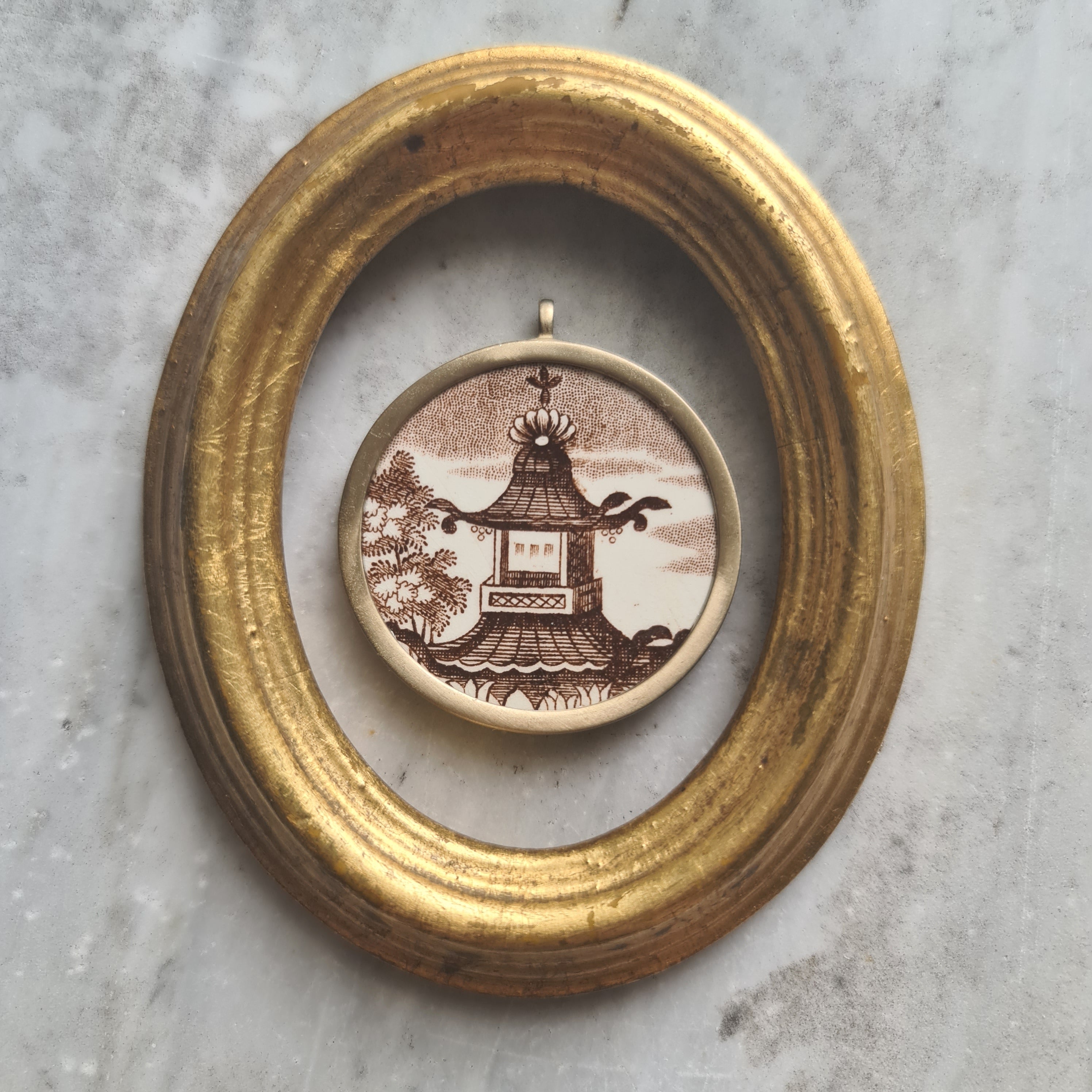 Collana grande pagoda orientale