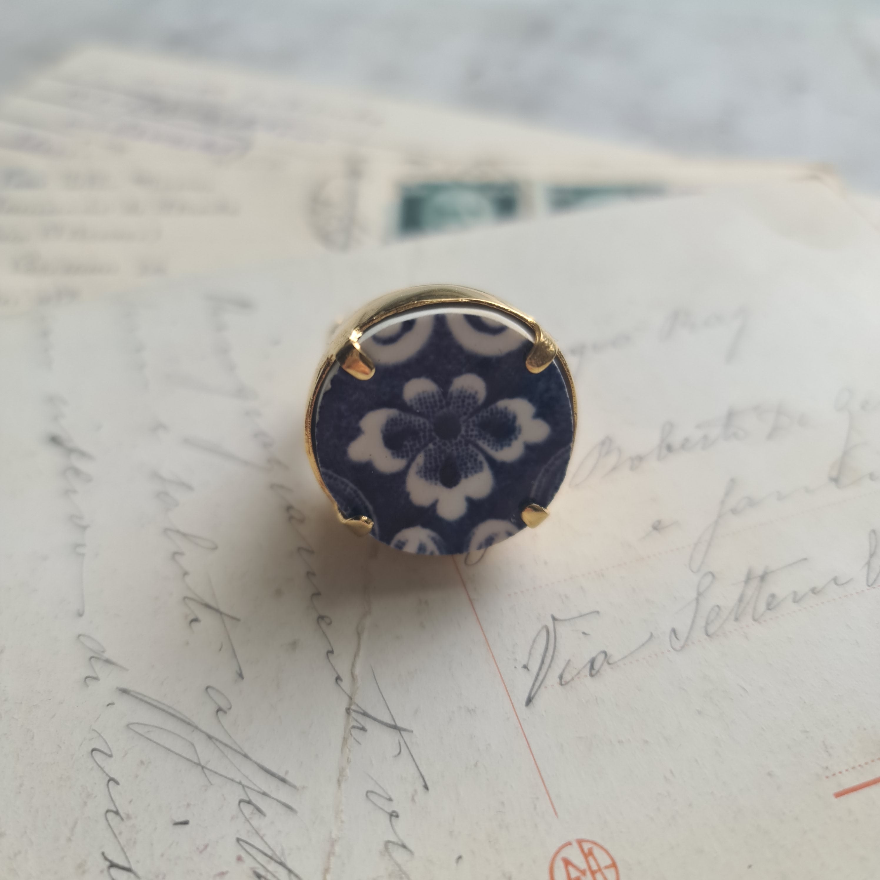 Anello quadrifoglio blu